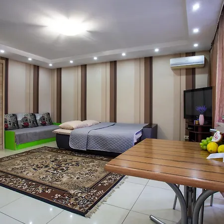 Covent - Garden - Kharkiv Apartment Exterior photo